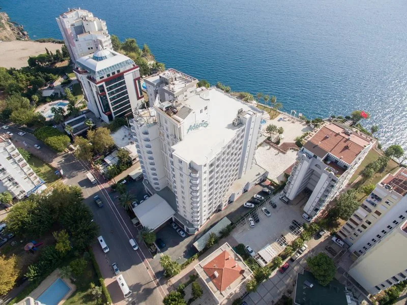 Adonis Hotel — Foto 9