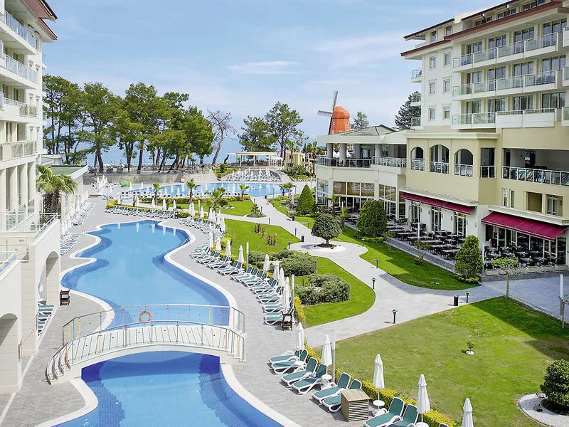 Akra Kemer — Foto 1