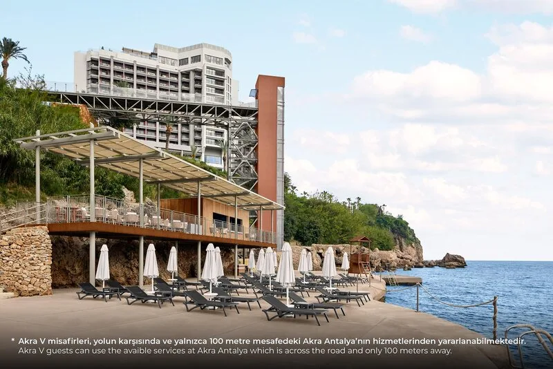 Akra V Hotel — Foto 3