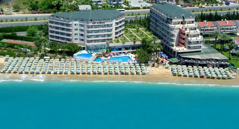 Aska Hotels Just In Beach — Foto 1