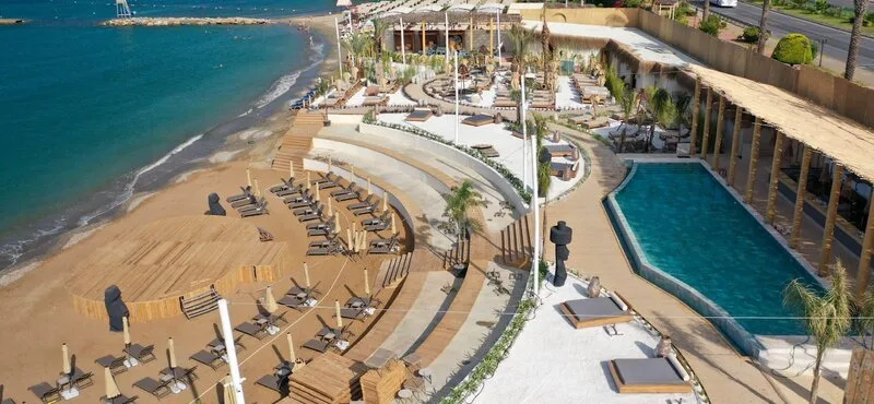 AZURA WORLD HOTEL — Foto 6