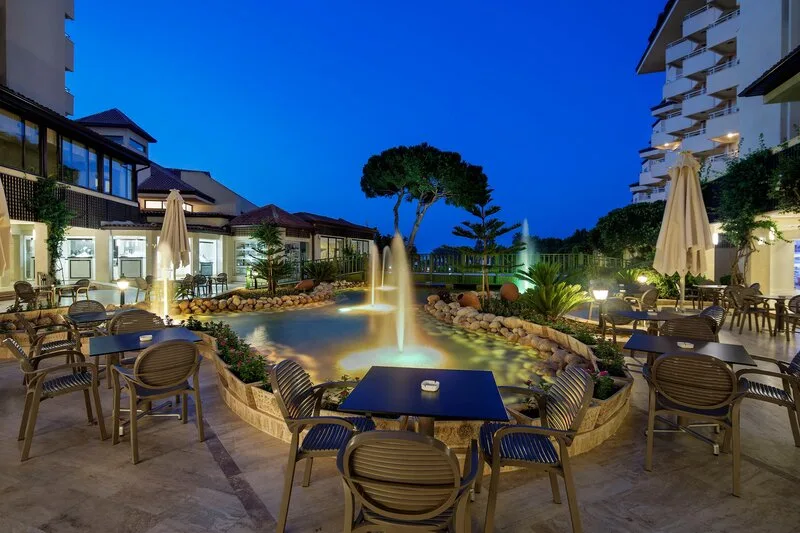 Bellis Deluxe Hotel — Foto 10