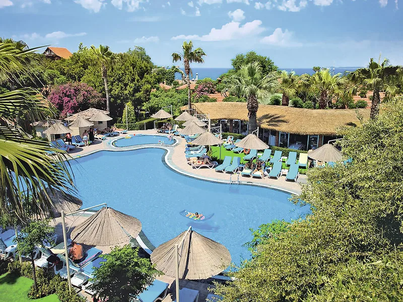 Can Garden Beach — Foto 1