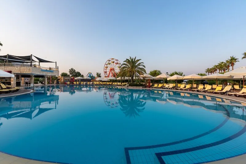 Club Hotel Turan Prince World — Foto 8