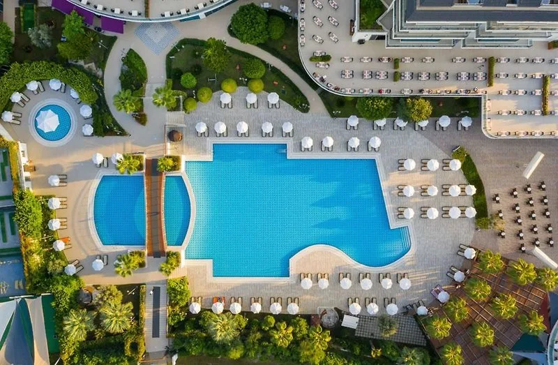 Commodore Elite Suite And Spa — Foto 8