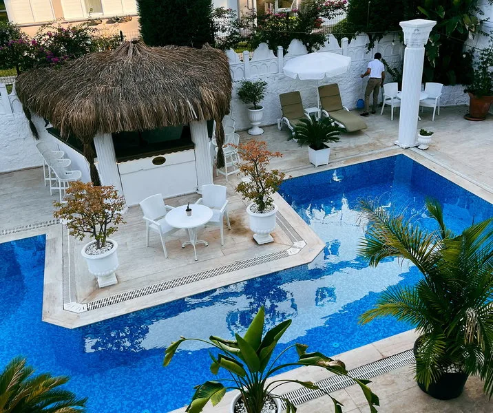Conny's Boutique Hotel — Foto 9