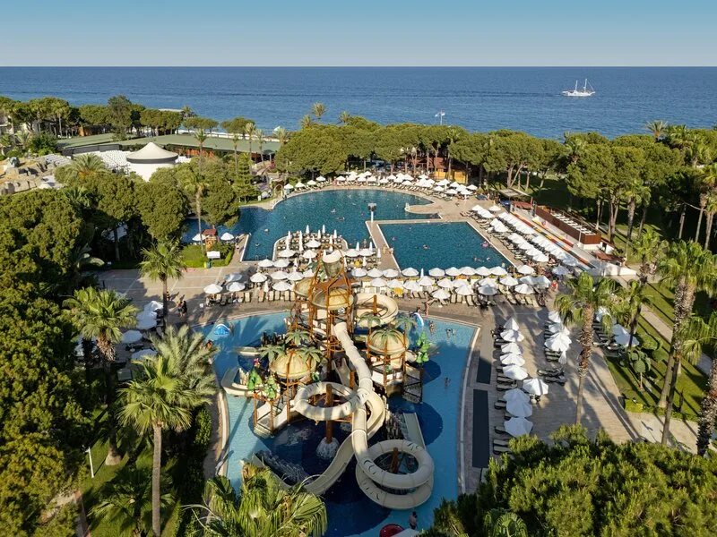Dobedan World Palace Kemer — Foto 3