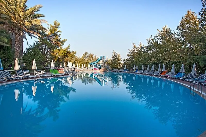 Dosi Hotel — Foto 3