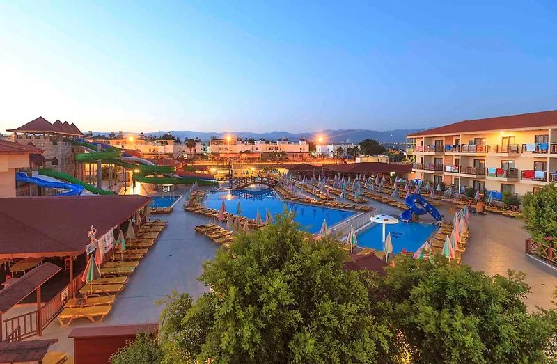 Eftalia Village Hotel — Foto 3