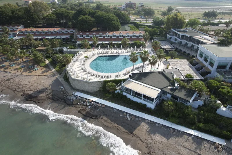 Flora Garden Beach Hotel (+16) — Foto 1