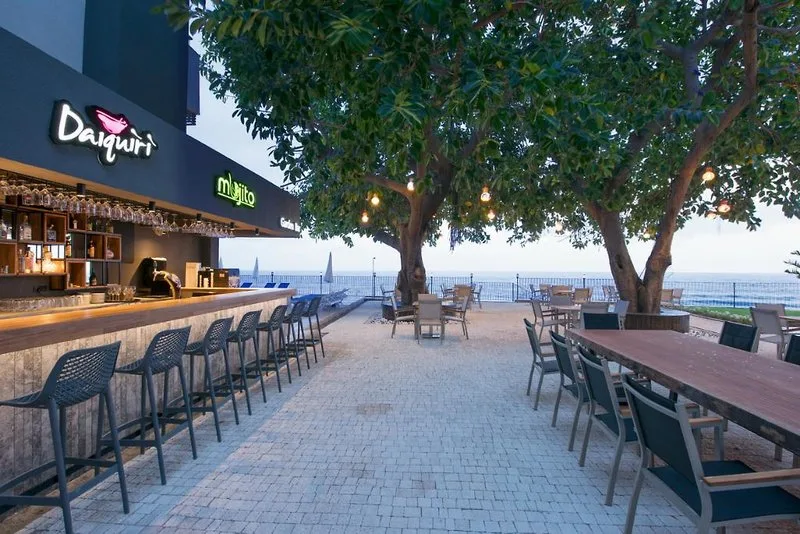 Floria Beach Hotel — Foto 6