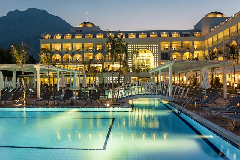 Karmir Resort And Spa — Foto 1