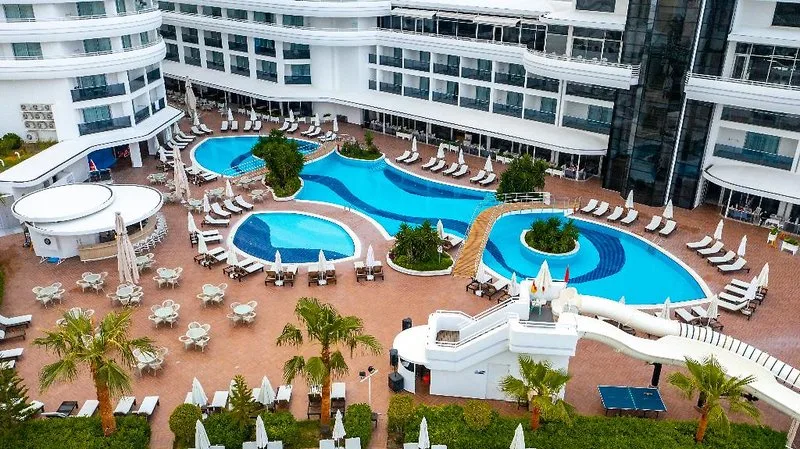 Laguna Beach Alya Resort And Spa — Foto 2