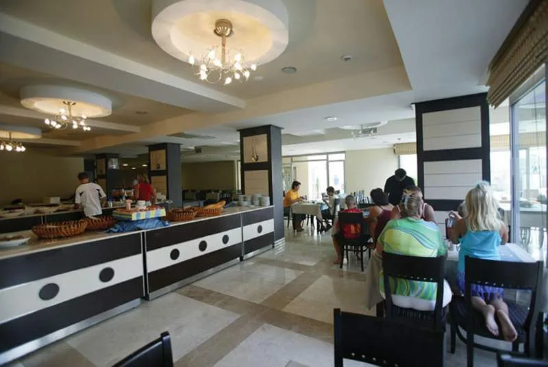 Lavitas Hotel — Foto 1
