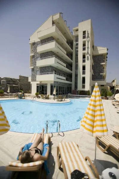Lavitas Hotel — Foto 9
