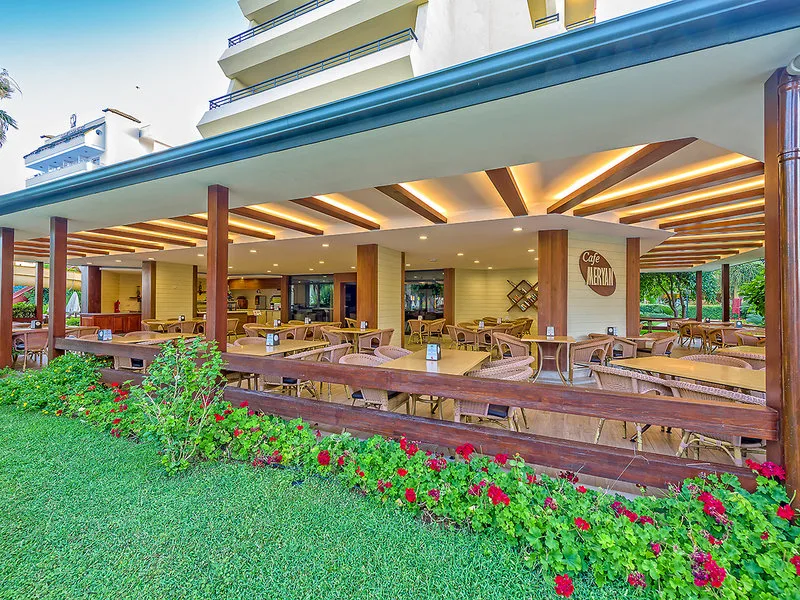 Meryan Hotel — Foto 6