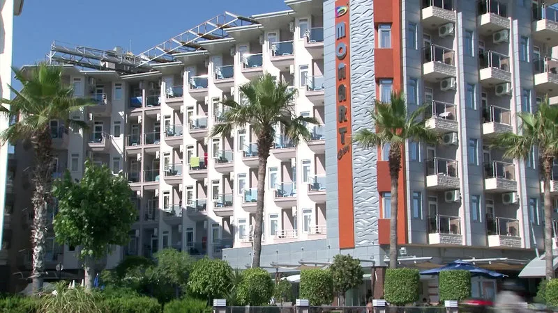 Monart City Hotel — Foto 1