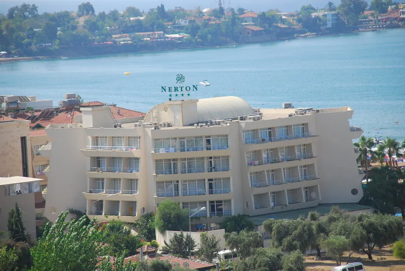 Nerton Hotel — Foto 2