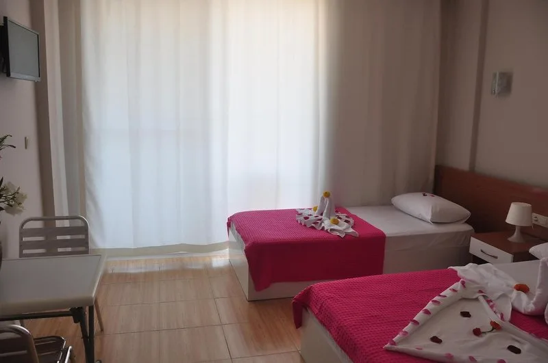 Onder Hotel — Foto 10