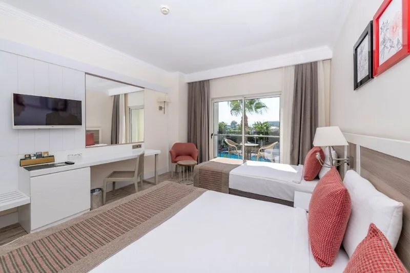 Port River Hotel And Spa — Foto 3