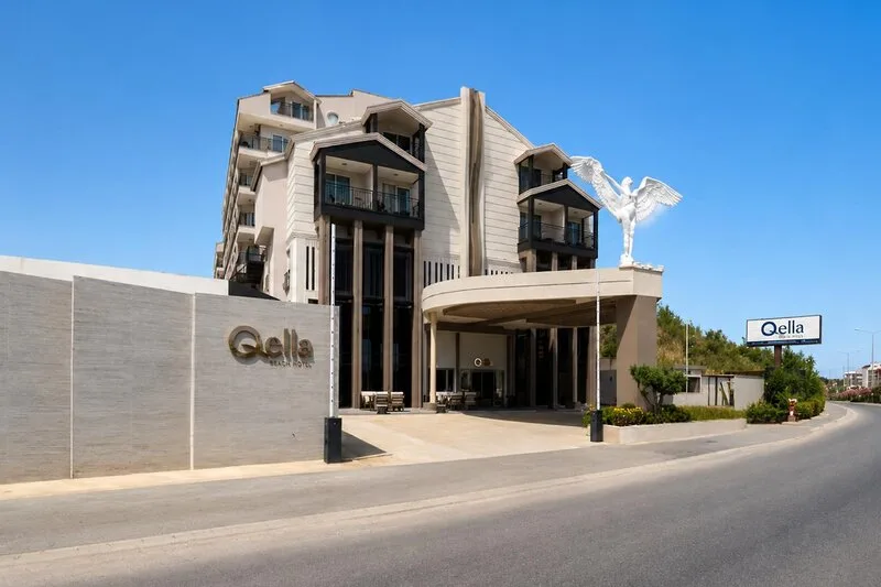 Q Ella Beach Hotel — Foto 1