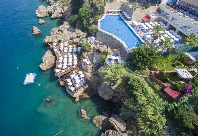 Ramada Plaza By Wyndham Antalya — Foto 1