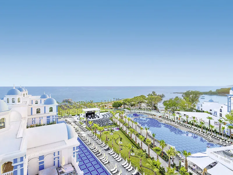 Rubi Platinum Spa Resort And Suite — Foto 1