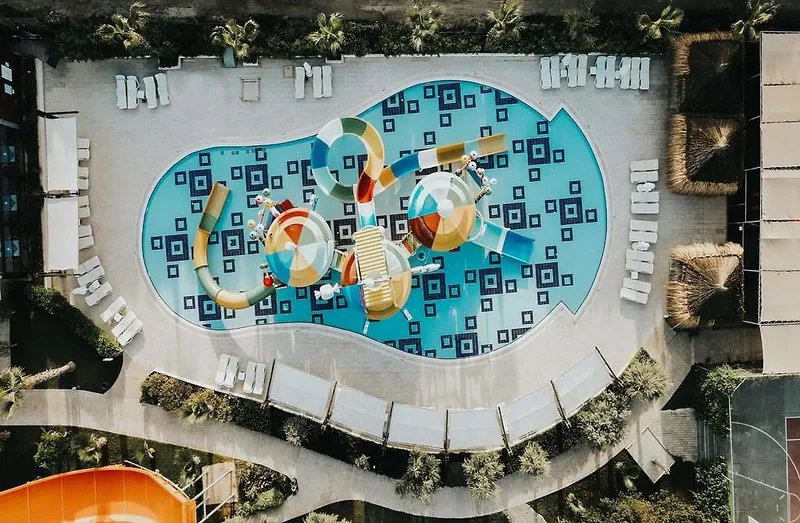 Saturn Palace — Foto 7