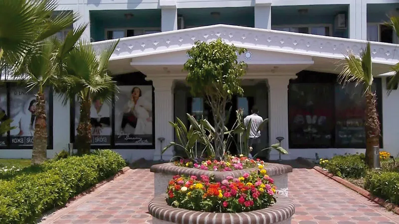 Senza Grand Santana Hotel — Foto 1