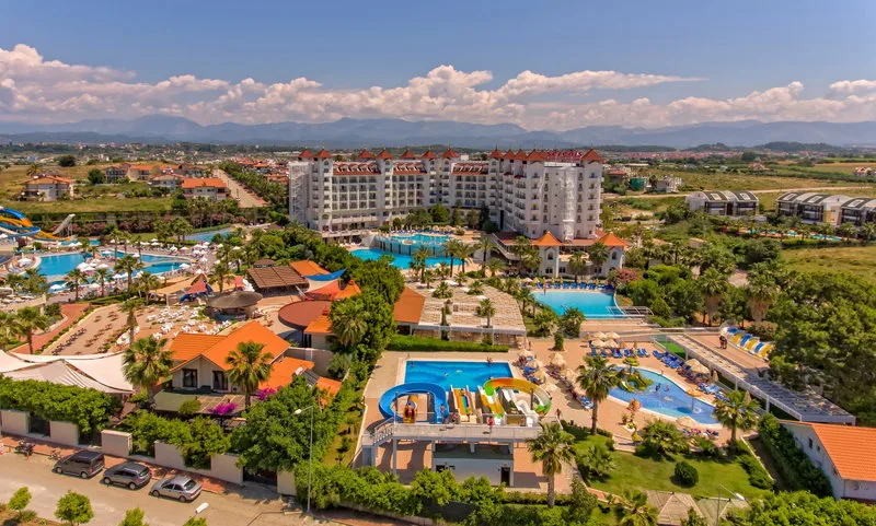 Serenis Hotel — Foto 3