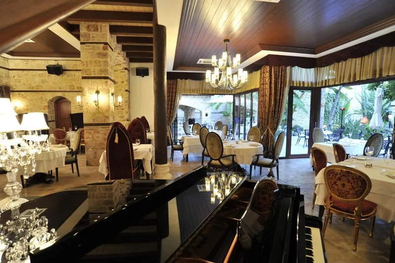 Tuvana Hotel — Foto 8