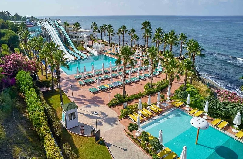 Vikingen Infinity Resort And Spa — Foto 1